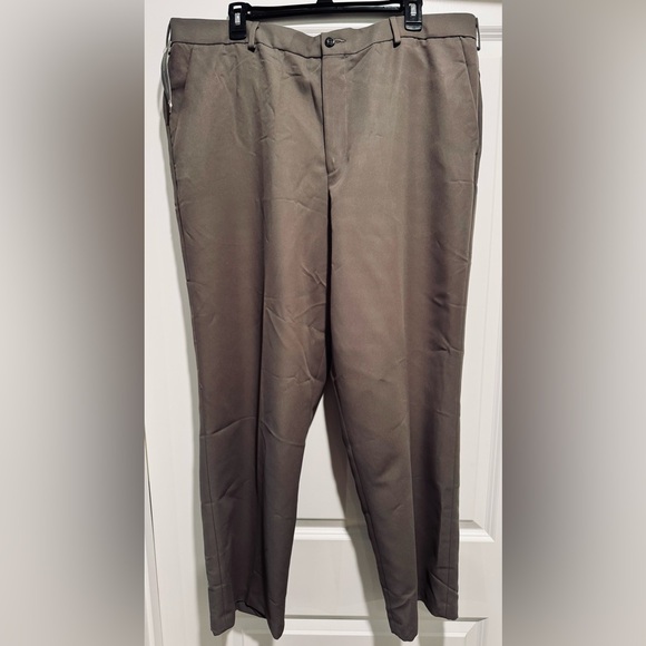 NWT Dockers Premium Flat Front Men's Gray Dress Pants Suze 40x30 - Picture 1 of 5